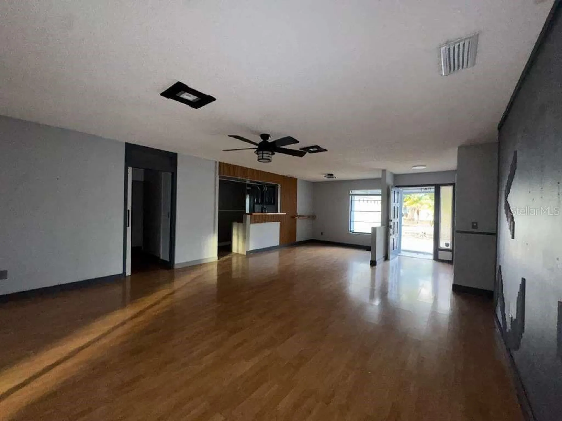 15906 Country Farm Place Tampa FL 33624