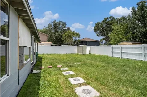 15906 Country Farm Place Tampa FL 33624