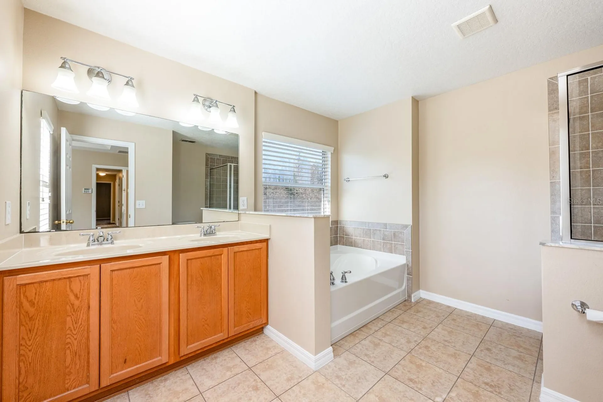 516 Penny Royal Place Oviedo FL 32765