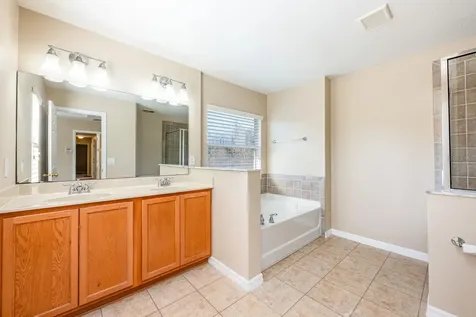 516 Penny Royal Place Oviedo FL 32765