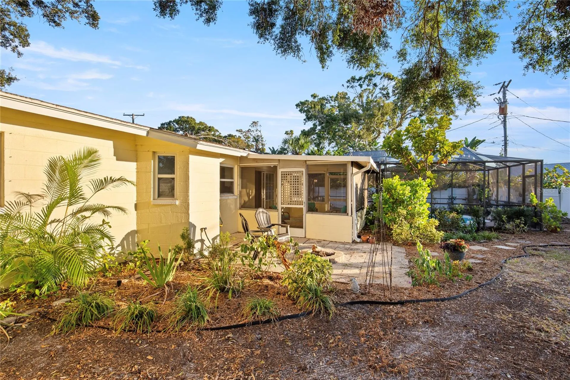 226 75th Street N St Petersburg FL 33710
