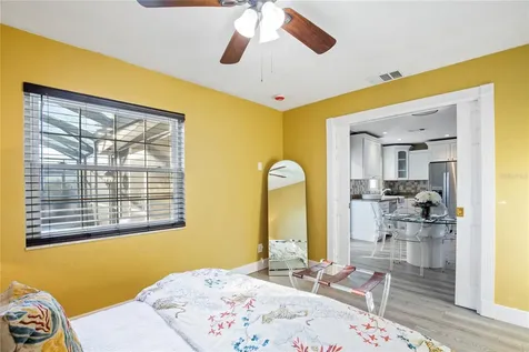 226 75th Street N St Petersburg FL 33710