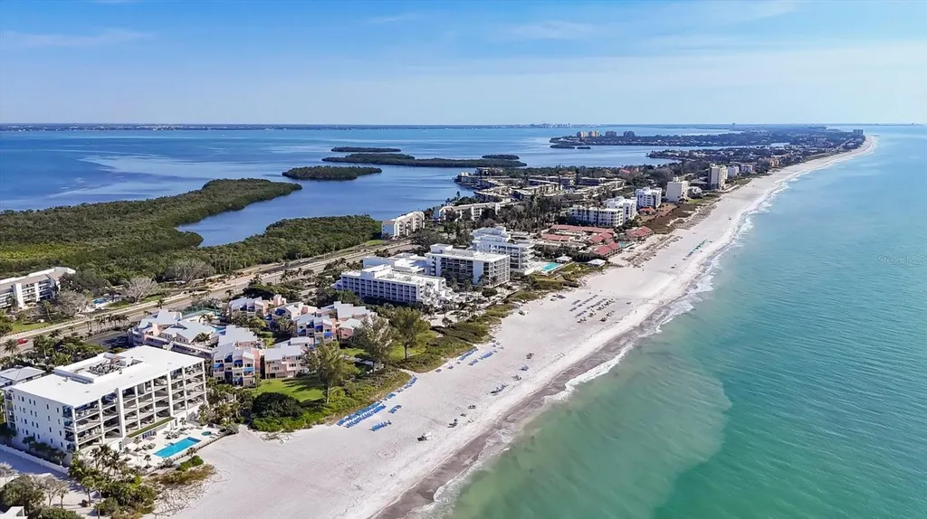 4725 Gulf Of Mexico Drive Longboat Key FL 34228