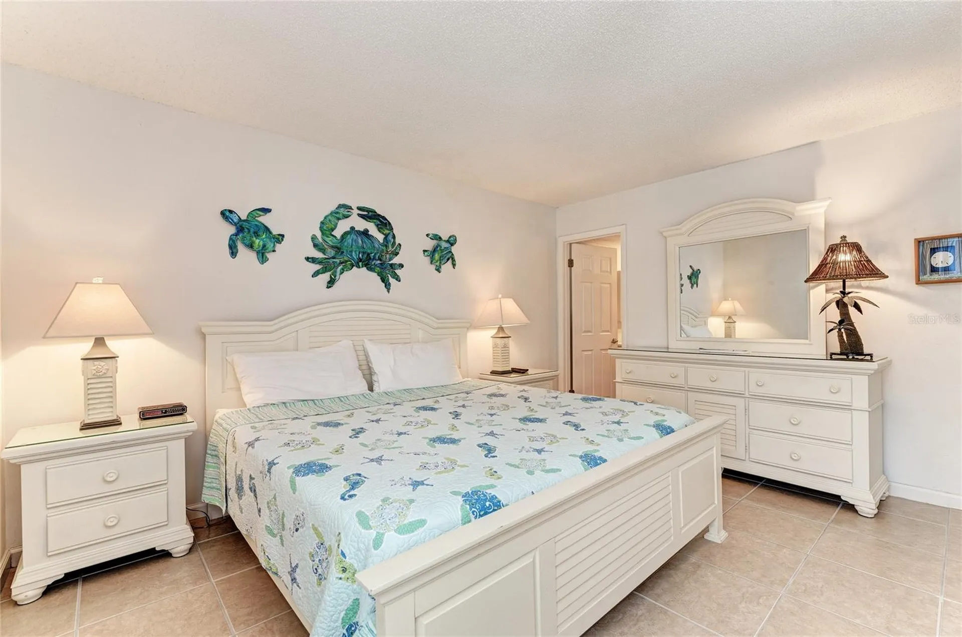 4725 Gulf Of Mexico Drive Longboat Key FL 34228