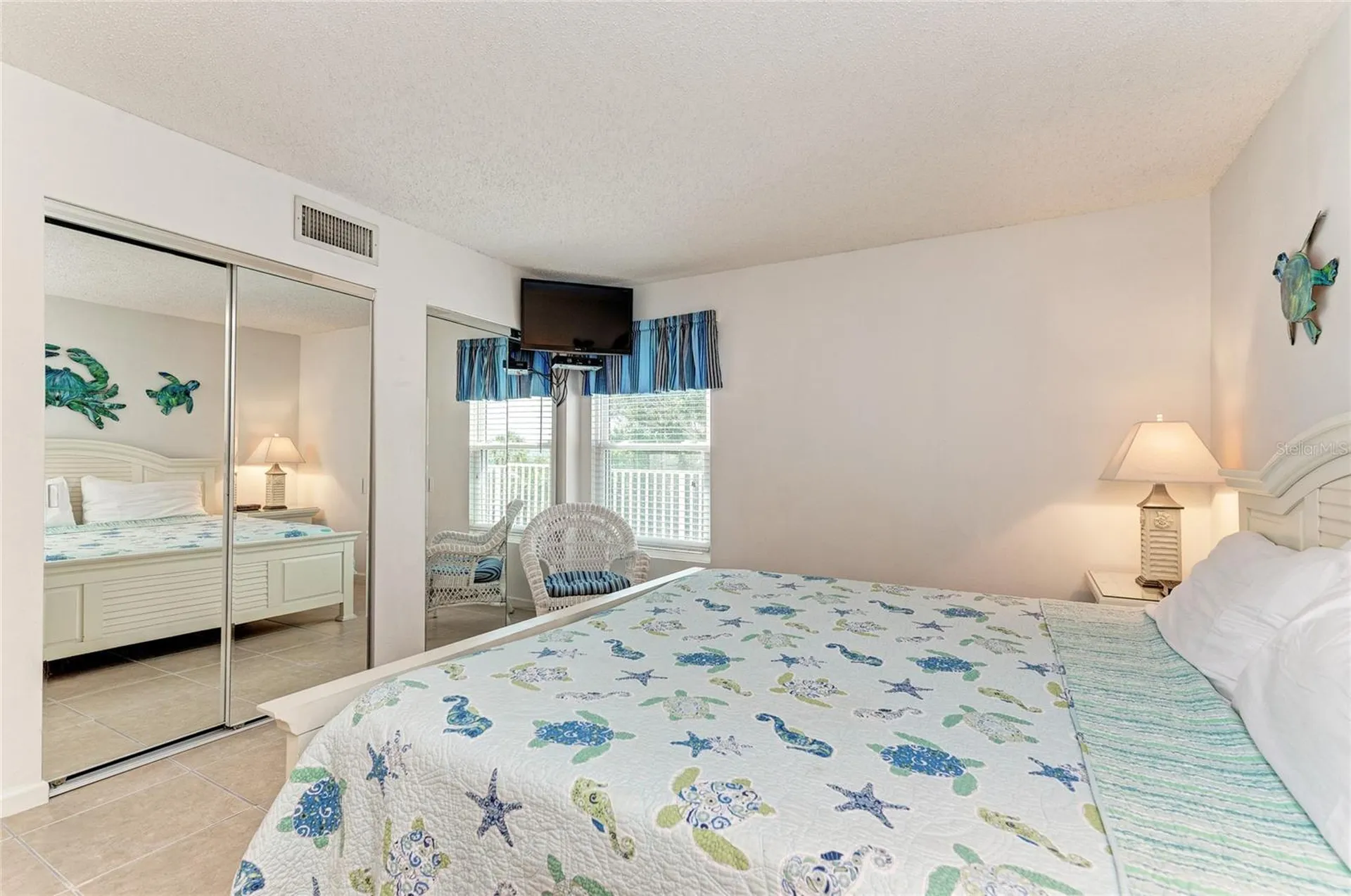 4725 Gulf Of Mexico Drive Longboat Key FL 34228