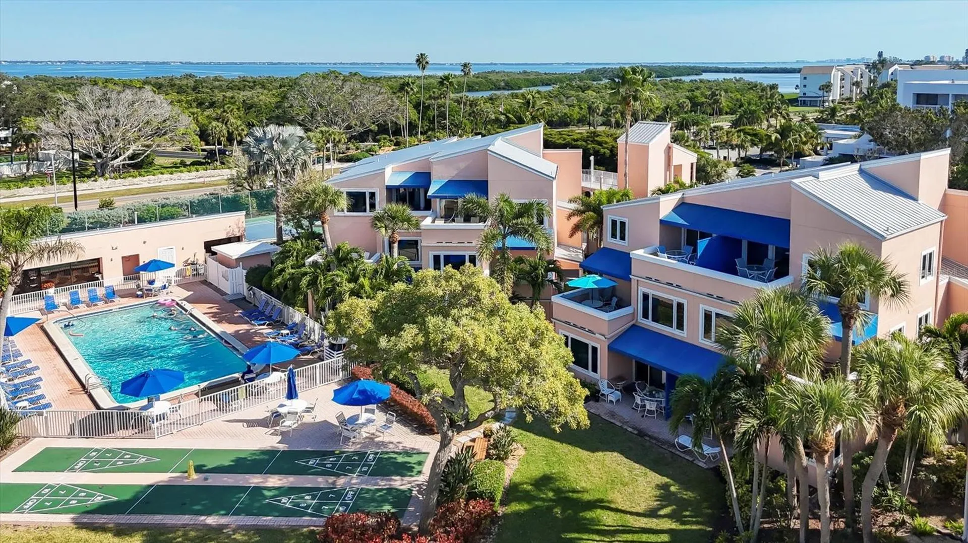 4725 Gulf Of Mexico Drive Longboat Key FL 34228