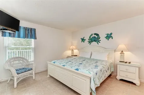4725 Gulf Of Mexico Drive Longboat Key FL 34228