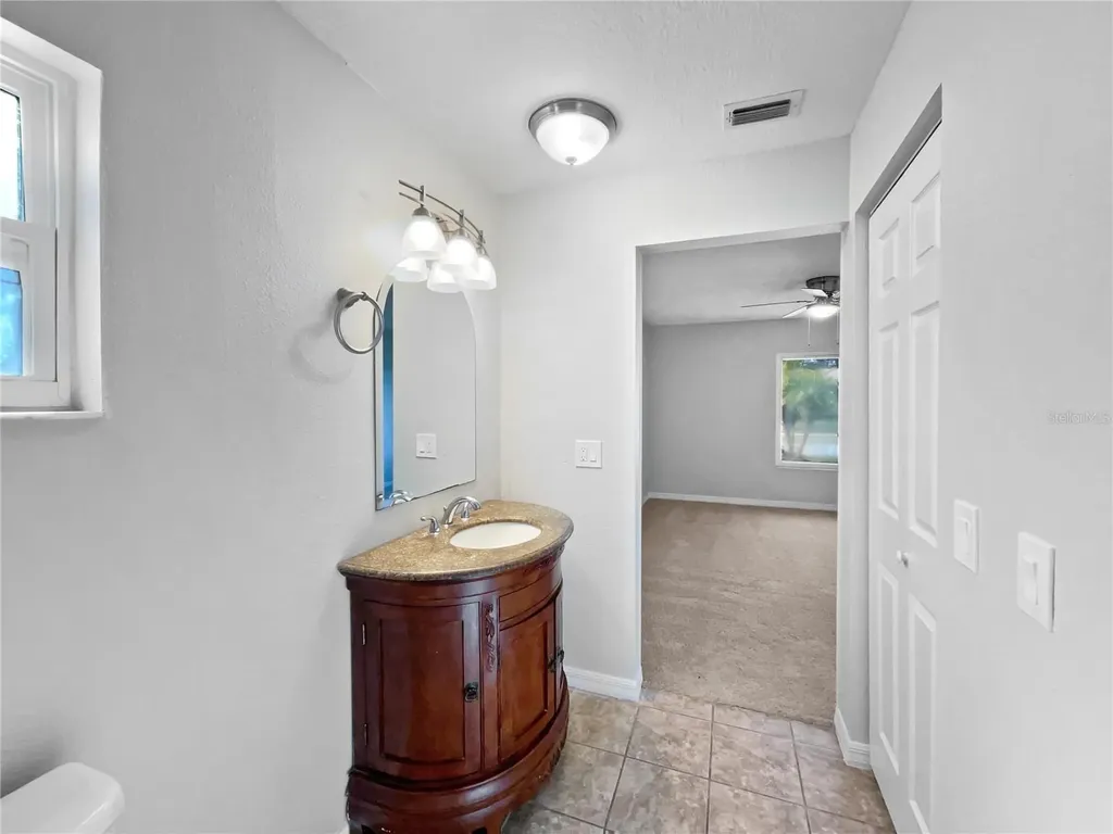 831 Haulover Drive Altamonte Springs FL 32714