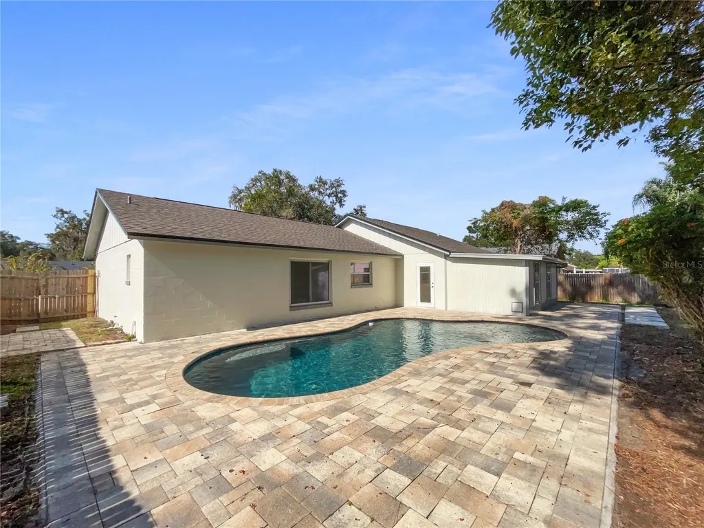 831 Haulover Drive Altamonte Springs FL 32714