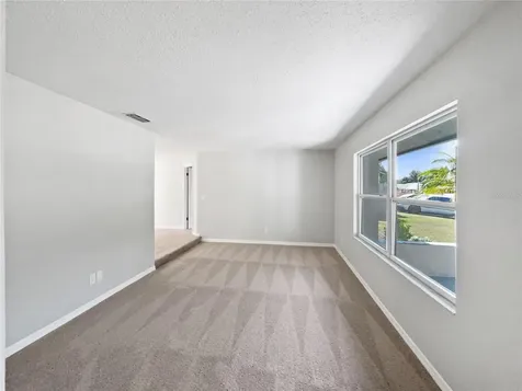 831 Haulover Drive Altamonte Springs FL 32714