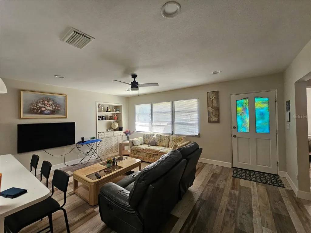 8400 56th Street N Pinellas Park FL 33781