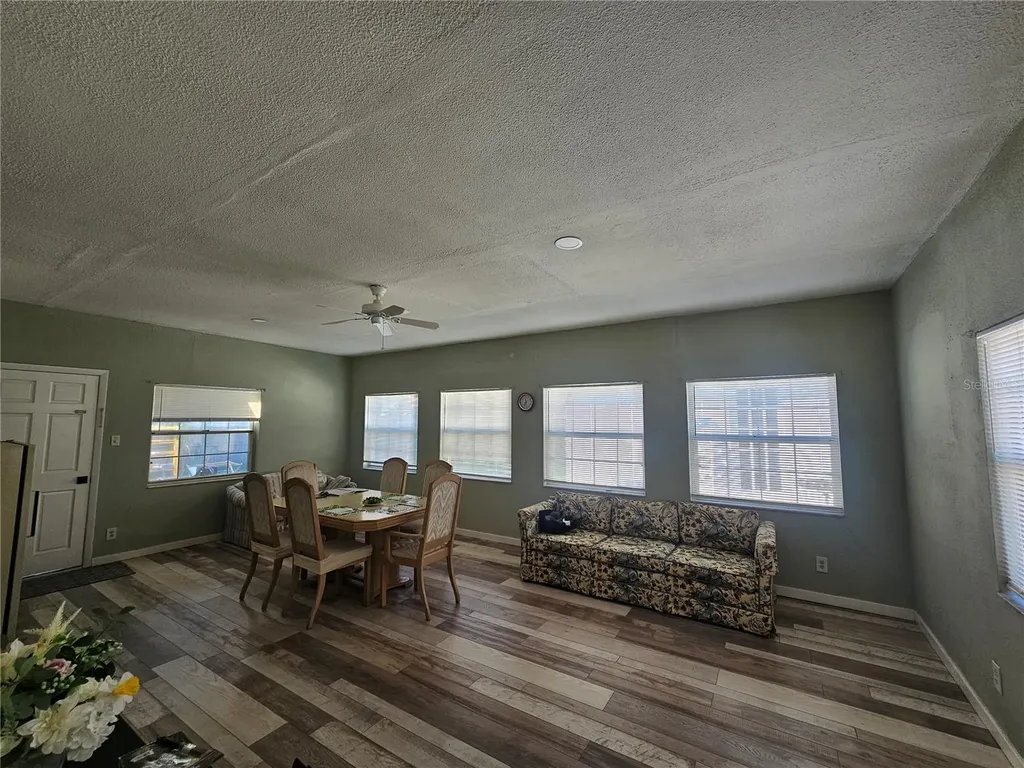 8400 56th Street N Pinellas Park FL 33781