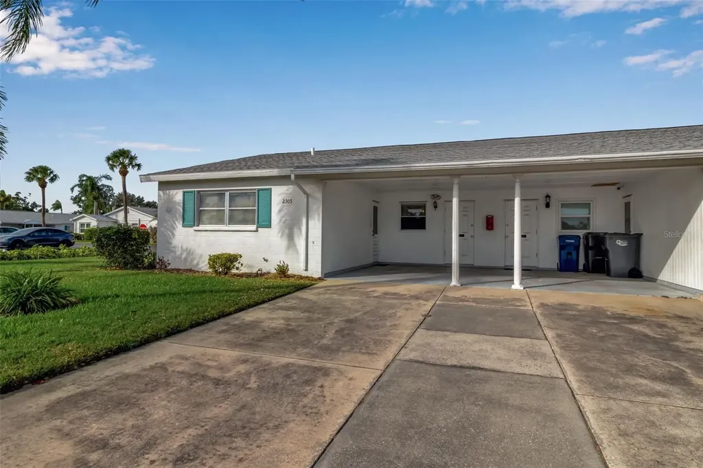 2305 Bayshore Gardens Parkway Bradenton FL 34207