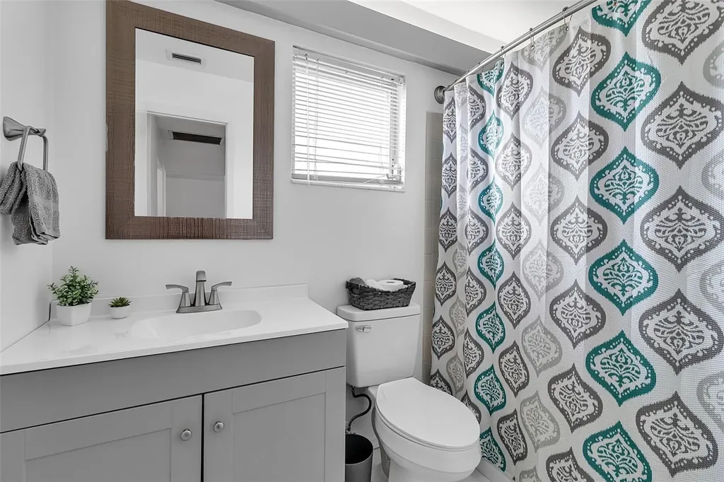 2305 Bayshore Gardens Parkway Bradenton FL 34207