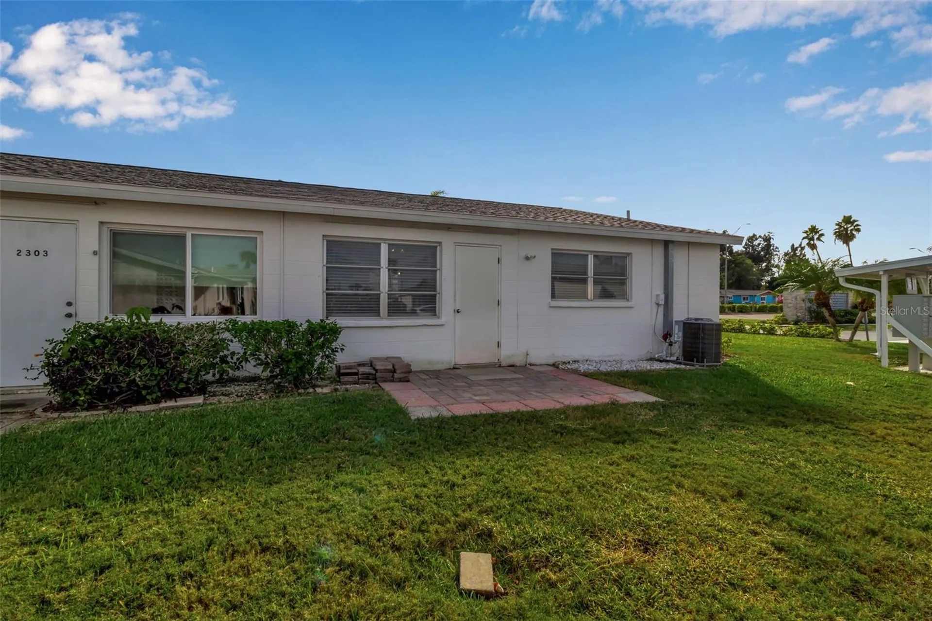 2305 Bayshore Gardens Parkway Bradenton FL 34207