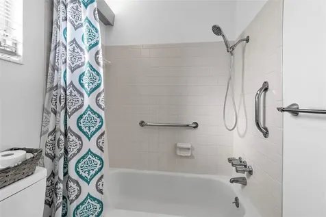 2305 Bayshore Gardens Parkway Bradenton FL 34207