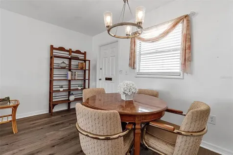 2305 Bayshore Gardens Parkway Bradenton FL 34207