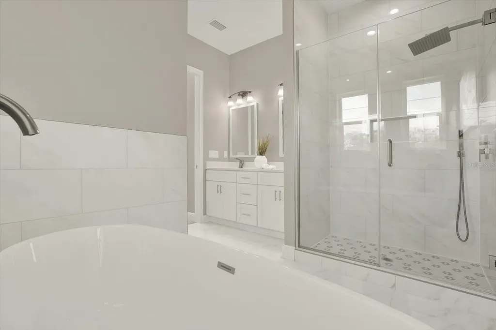 3847 Seena Manor Court Tampa FL 33618