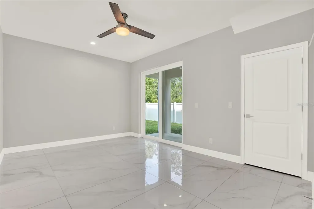 3847 Seena Manor Court Tampa FL 33618