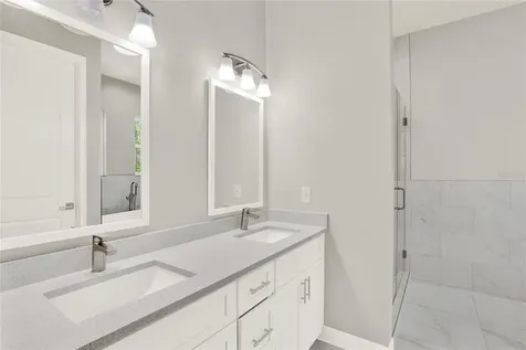 3847 Seena Manor Court Tampa FL 33618