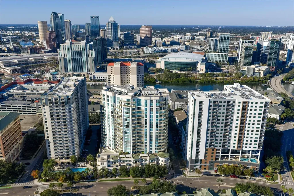 450 Knights Run Avenue Tampa FL 33602