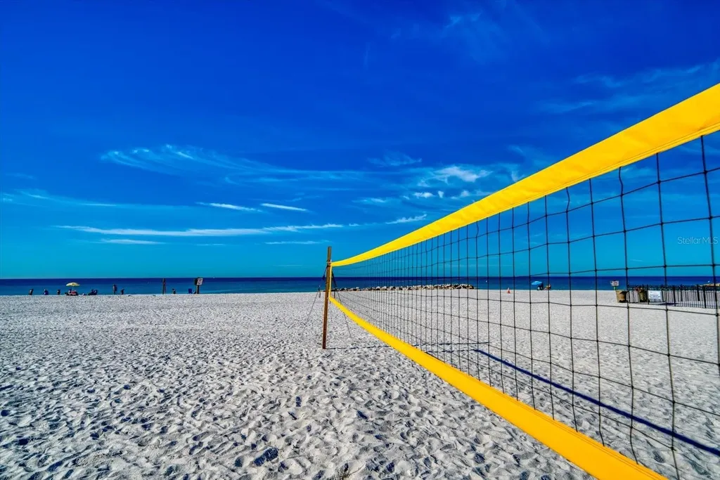 7050 Sunset Way St Pete Beach FL 33706