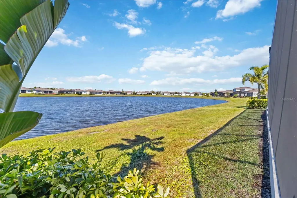 2744 Nature View Road St Cloud FL 34771