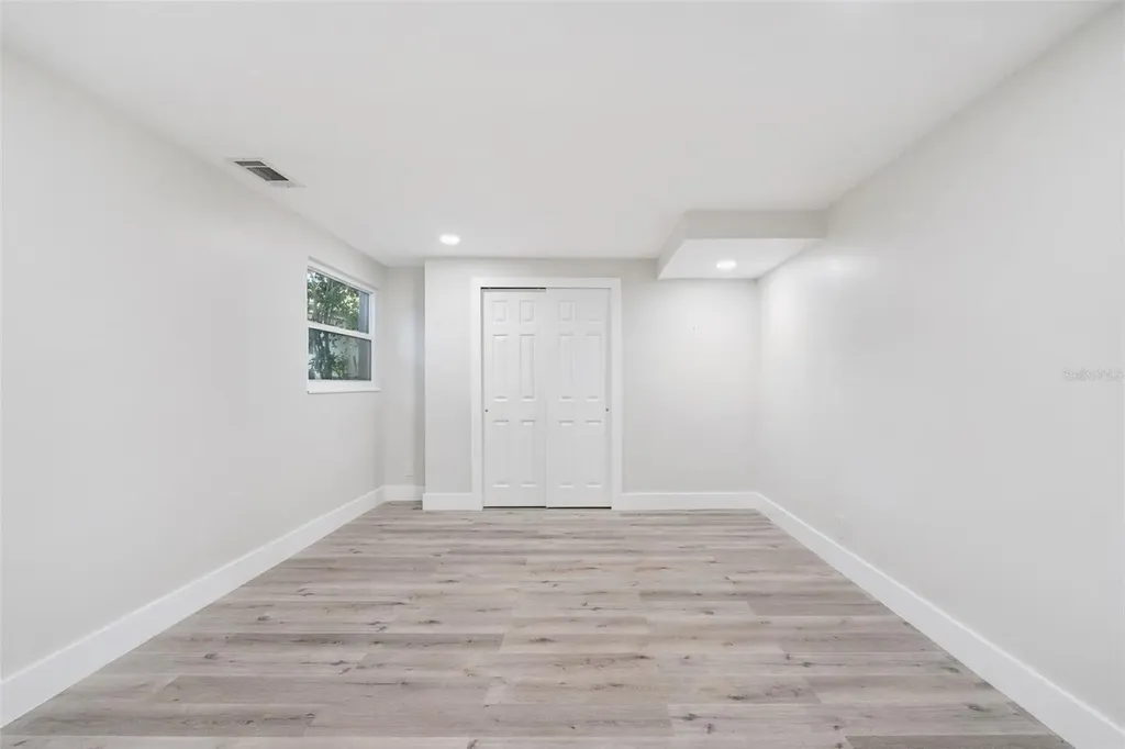 5526 Parkdale Drive Orlando FL 32839