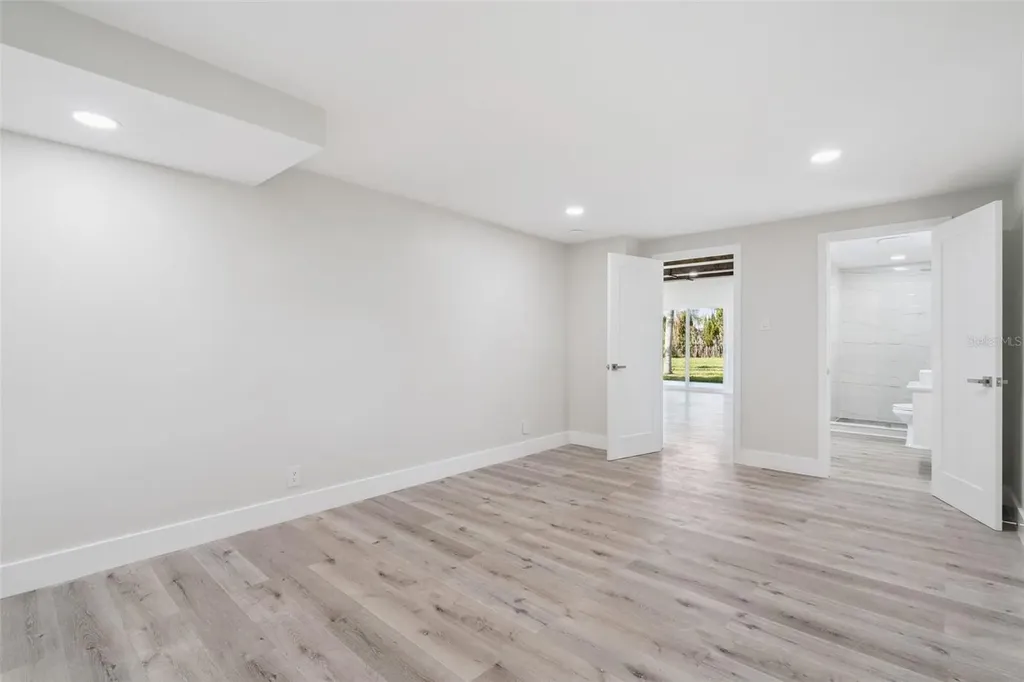 5526 Parkdale Drive Orlando FL 32839