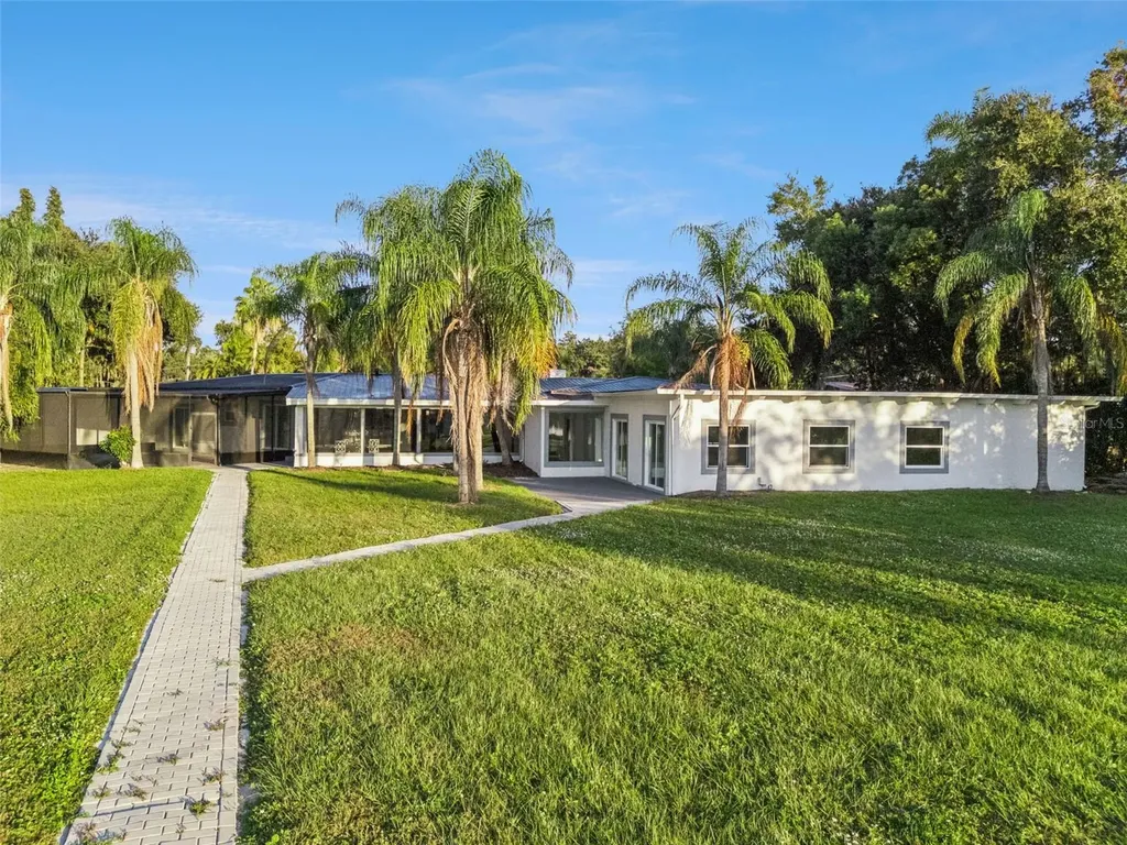 5526 Parkdale Drive Orlando FL 32839