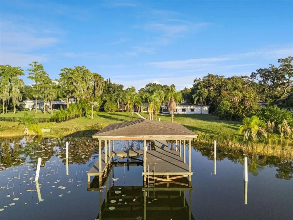5526 Parkdale Drive Orlando FL 32839