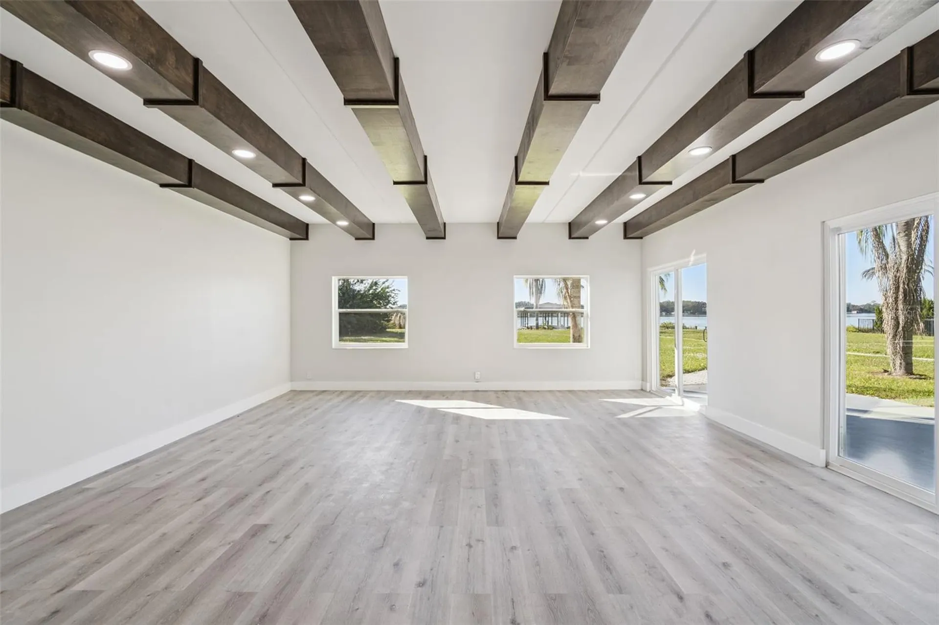 5526 Parkdale Drive Orlando FL 32839