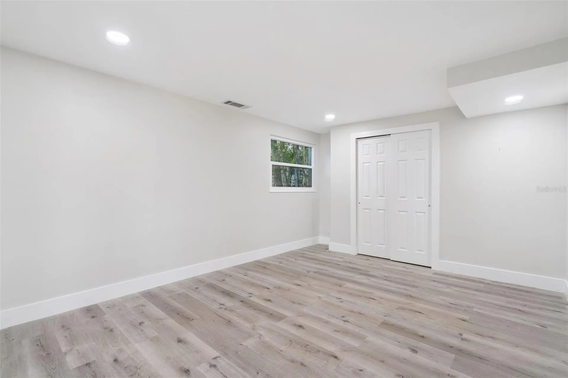 5526 Parkdale Drive Orlando FL 32839
