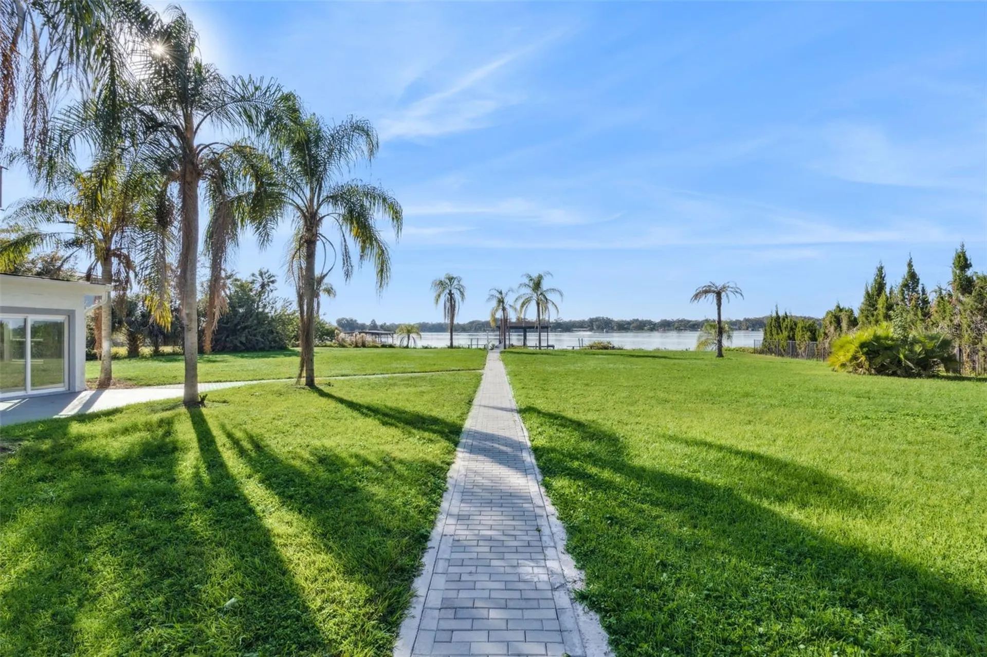 5526 Parkdale Drive Orlando FL 32839