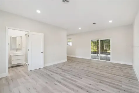5526 Parkdale Drive Orlando FL 32839