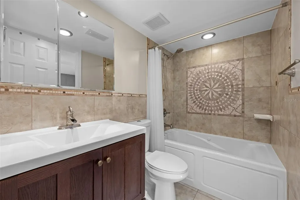 9481 Highland Oak Drive Tampa FL 33647
