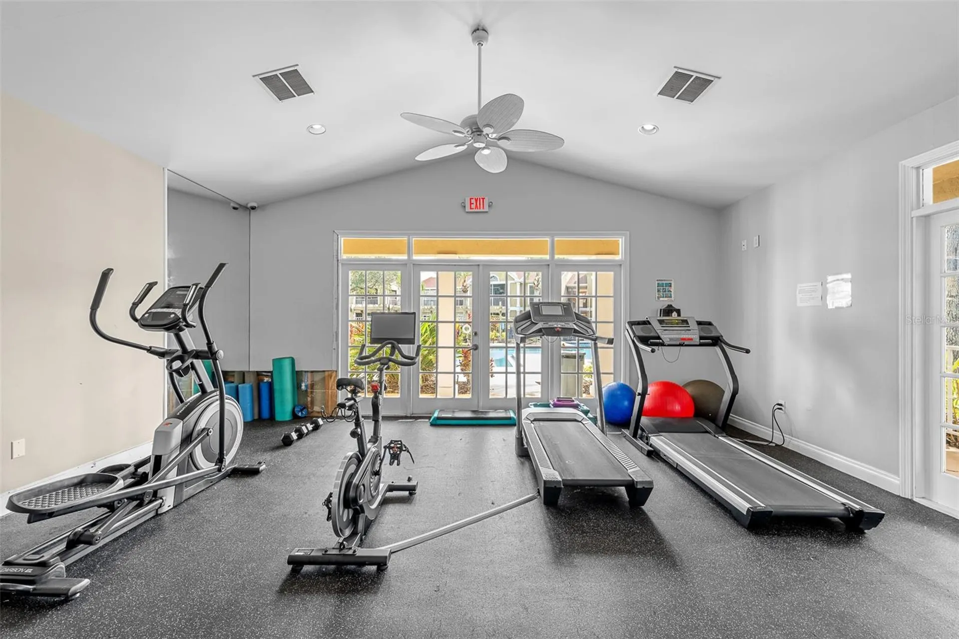 9481 Highland Oak Drive Tampa FL 33647