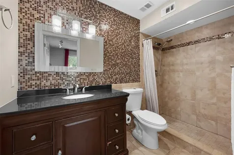 9481 Highland Oak Drive Tampa FL 33647
