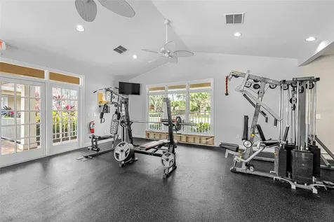 9481 Highland Oak Drive Tampa FL 33647