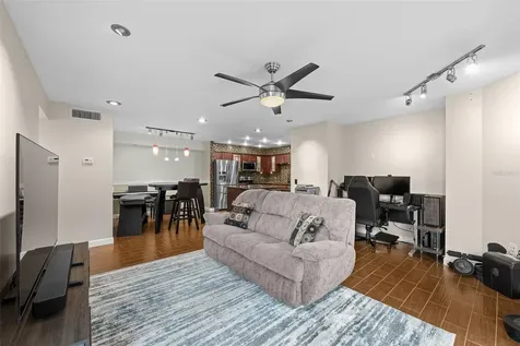 9481 Highland Oak Drive Tampa FL 33647