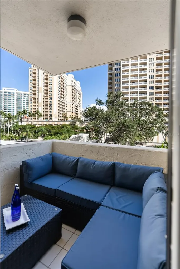 97 Sunset Drive Sarasota FL 34236