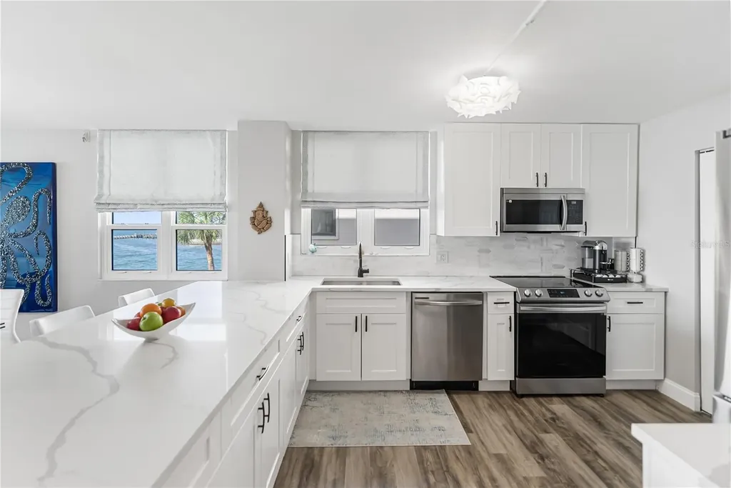 97 Sunset Drive Sarasota FL 34236
