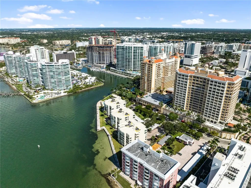 97 Sunset Drive Sarasota FL 34236