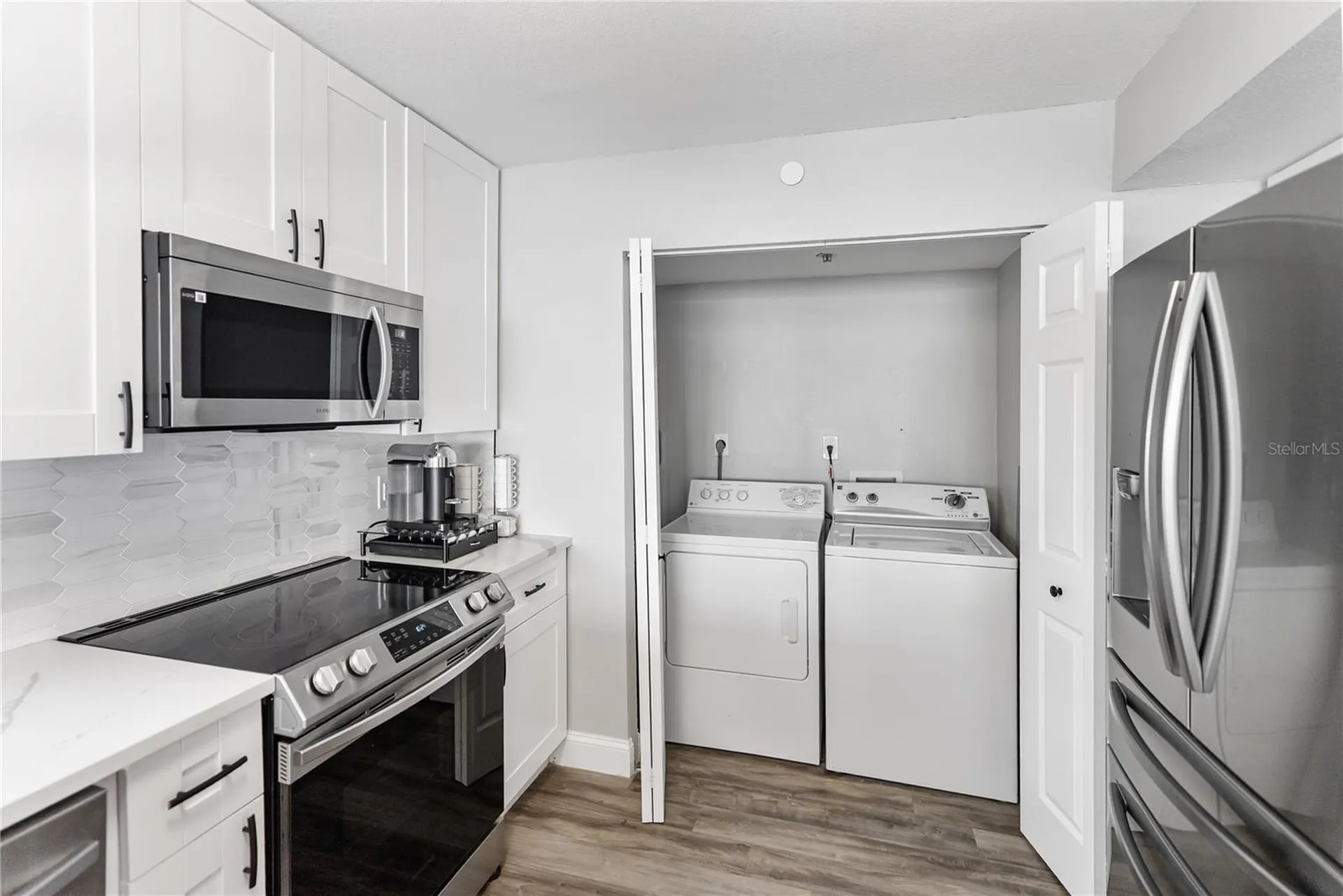 97 Sunset Drive Sarasota FL 34236