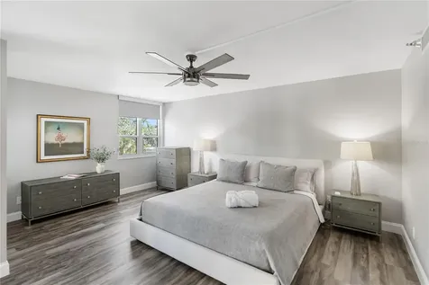 97 Sunset Drive Sarasota FL 34236