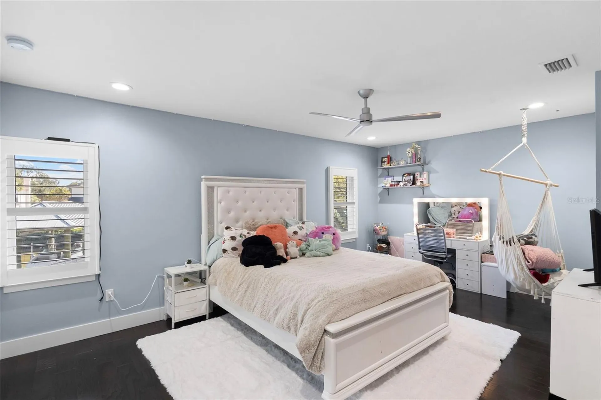 5018 S The Riviera Street Tampa FL 33609