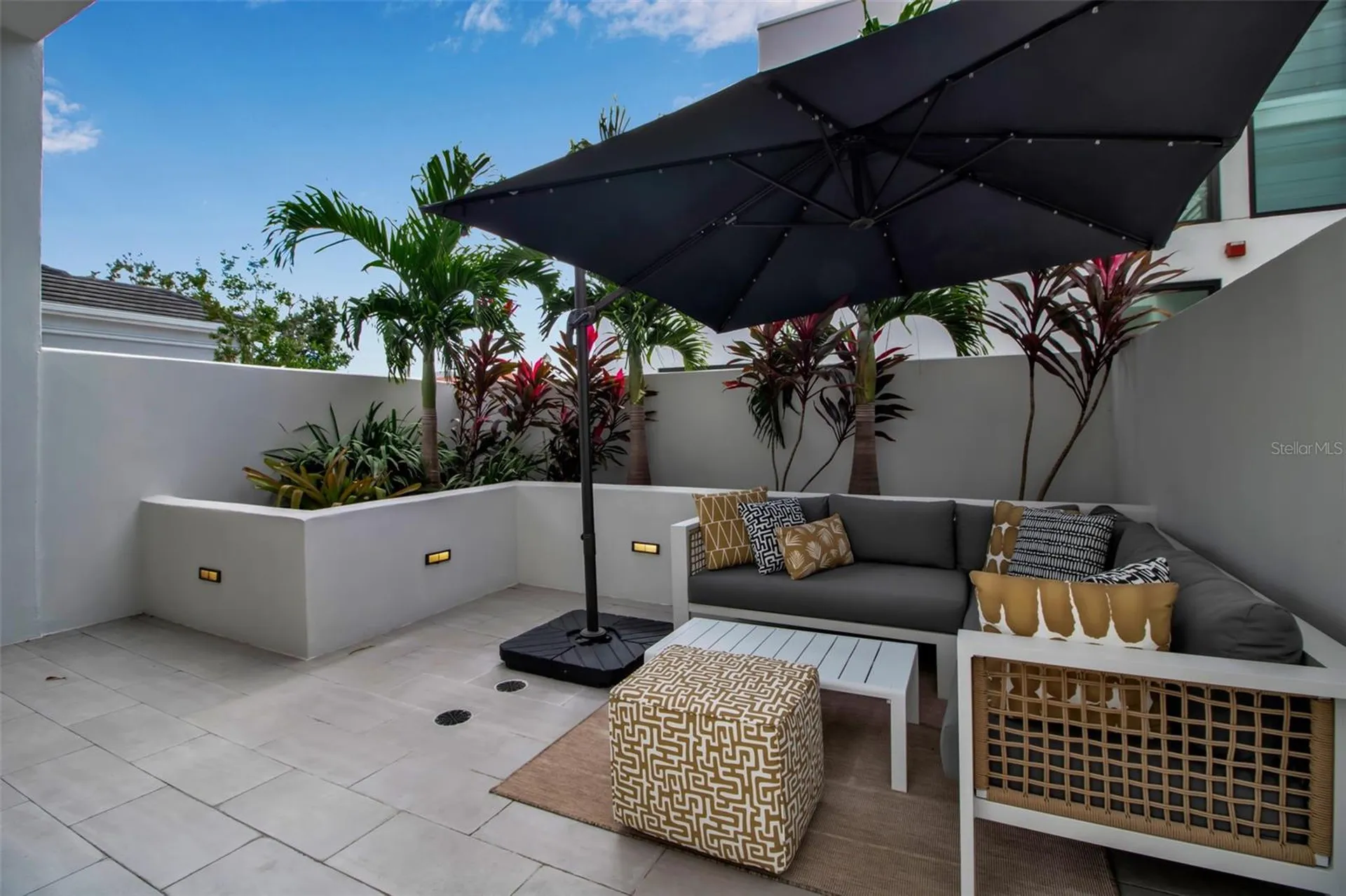 1558 4th Street Sarasota FL 34236