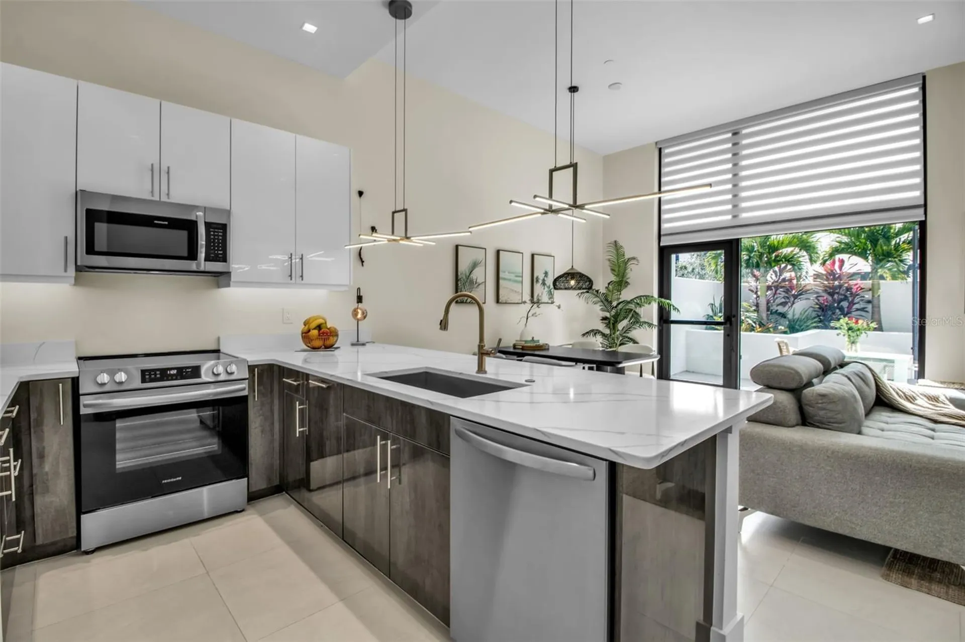 1558 4th Street Sarasota FL 34236