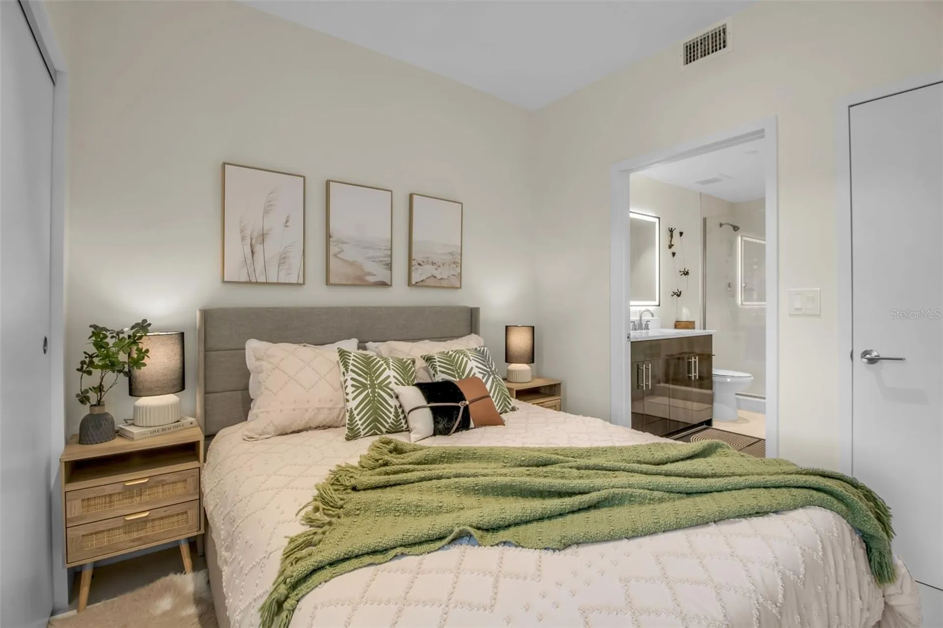 1558 4th Street Sarasota FL 34236