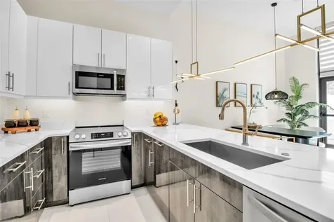 1558 4th Street Sarasota FL 34236